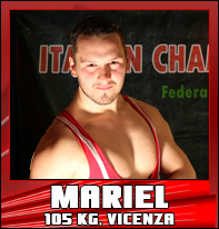 Mariel lottatore di wrestling